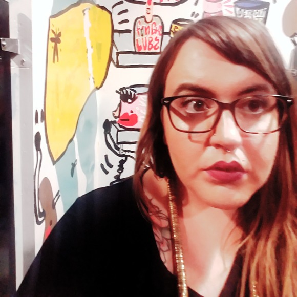 Meet your Posher, Meagan - Picture 1 of 1